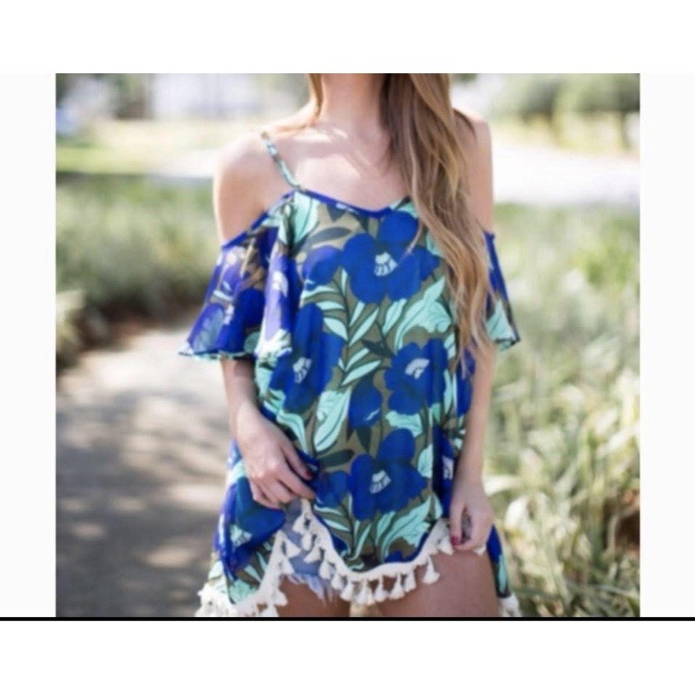 ANTHROPOLOGIE Judith March Top Flutter Sleeve‎ Woman Small Floral Tassels Resort